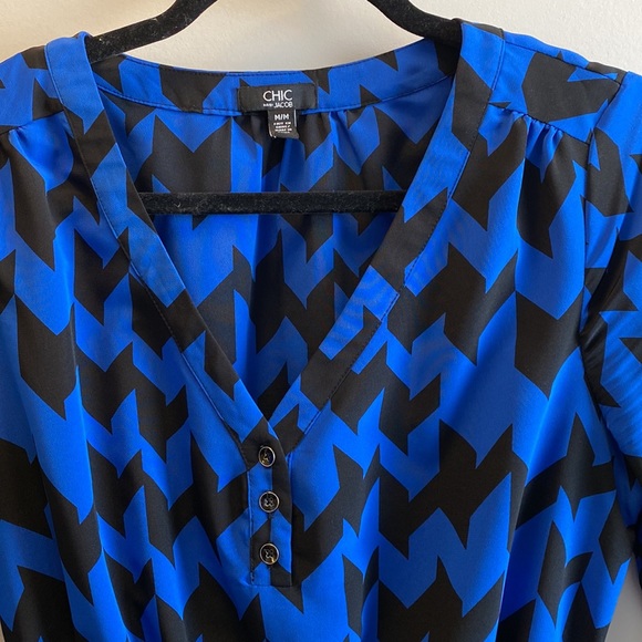 Jacob Aztec Belted Dress - Picture 4 of 4